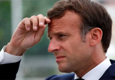 Mit keres valójában Emmanuel Macron Budapesten október 23-án?
