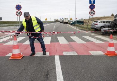 Lengyel fuvarozók vették blokád alá az ukrán határt