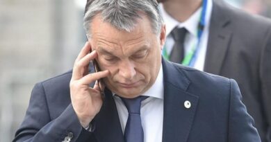 Zelenszkij felhívta Orbán Viktort