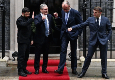 Csúcstalálkozót tartanak a Downing Streeten