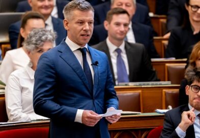 Parázs vita zajlott ma is az Országgyűlésben