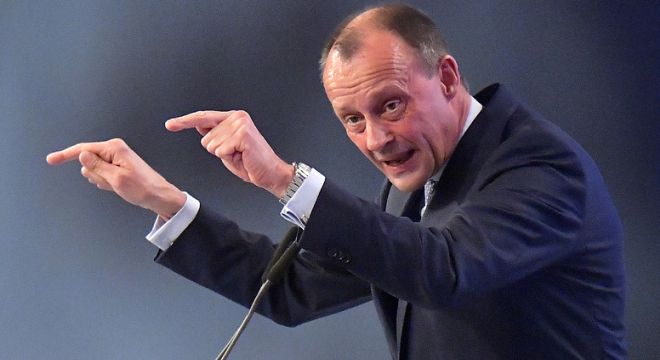 Merz bejelentette, hogy Európa még több pénzt fog Ukrajnának adni!
